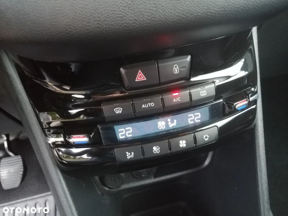 Peugeot 208 95 VTI Active - 16