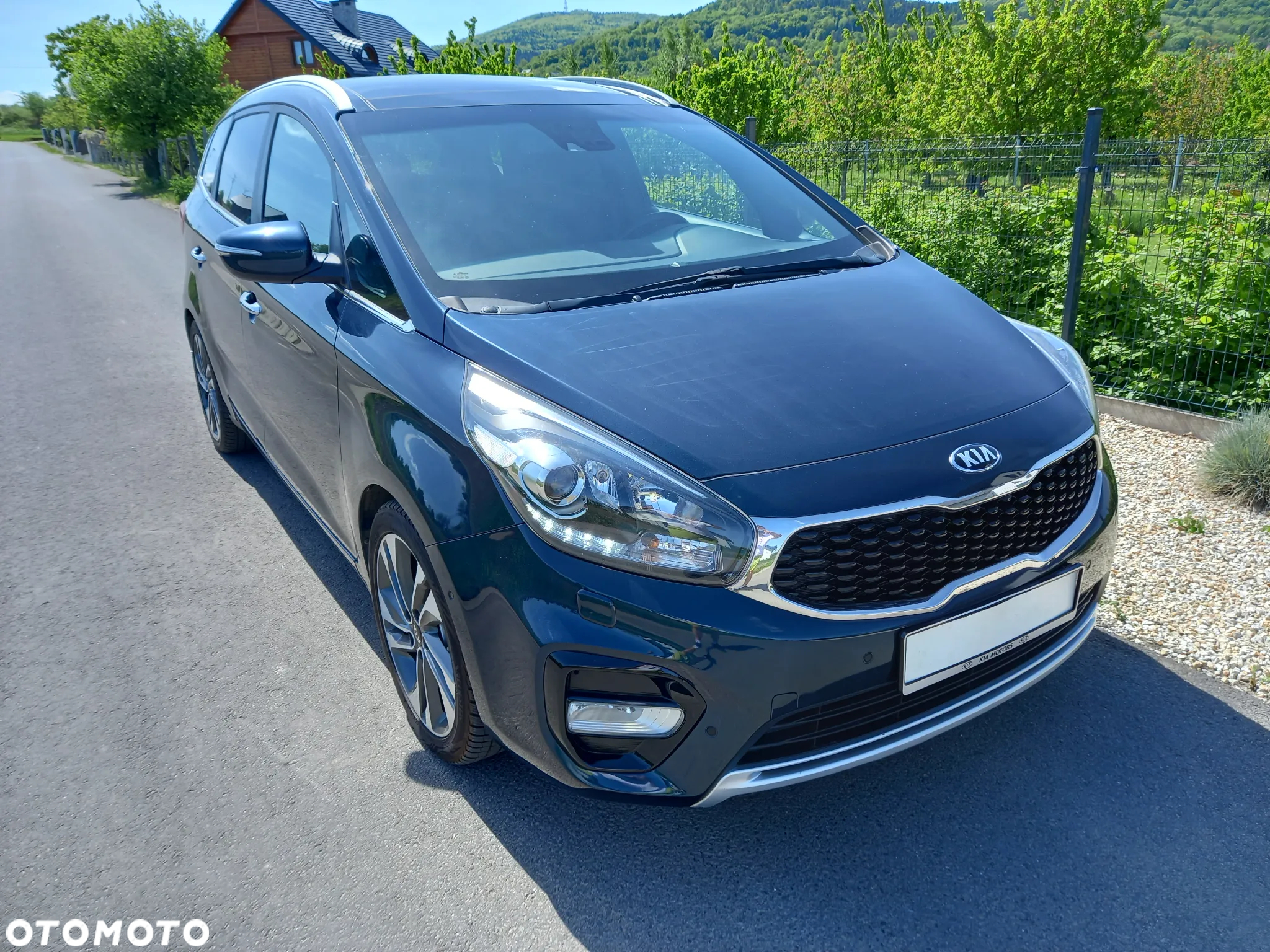 Kia Carens 1.7 CRDi Business Line 7os - 10