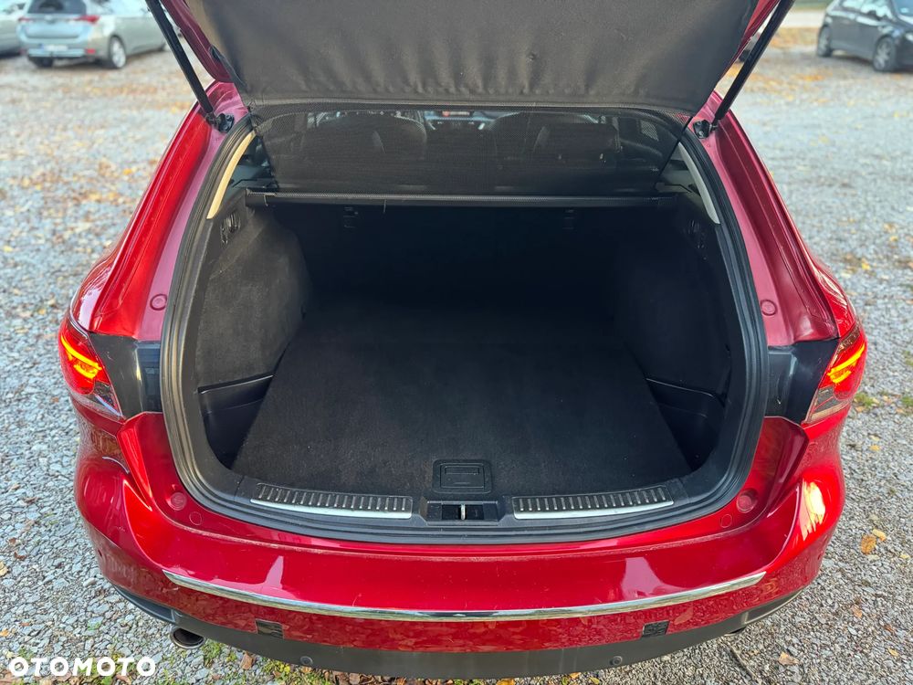 Mazda 6 2.0 Kombi SKYACTIV-G Sports-Line - 36