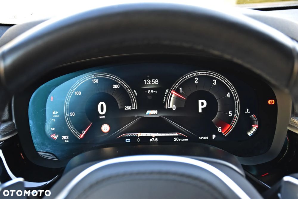 BMW Seria 5 530d xDrive M Sport sport - 37