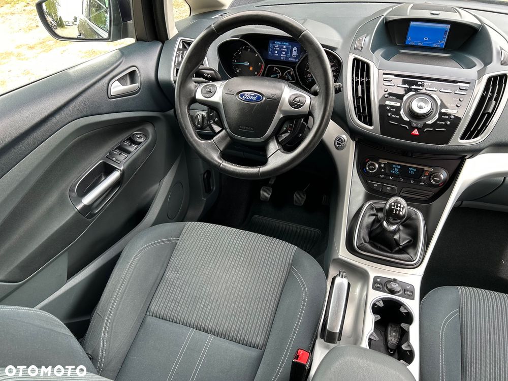 Ford Grand C-MAX 2.0 TDCi Titanium - 19