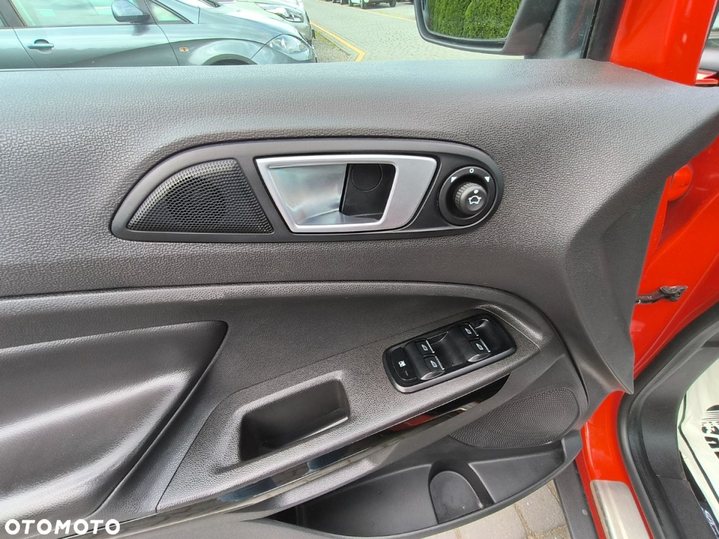 Ford EcoSport - 13
