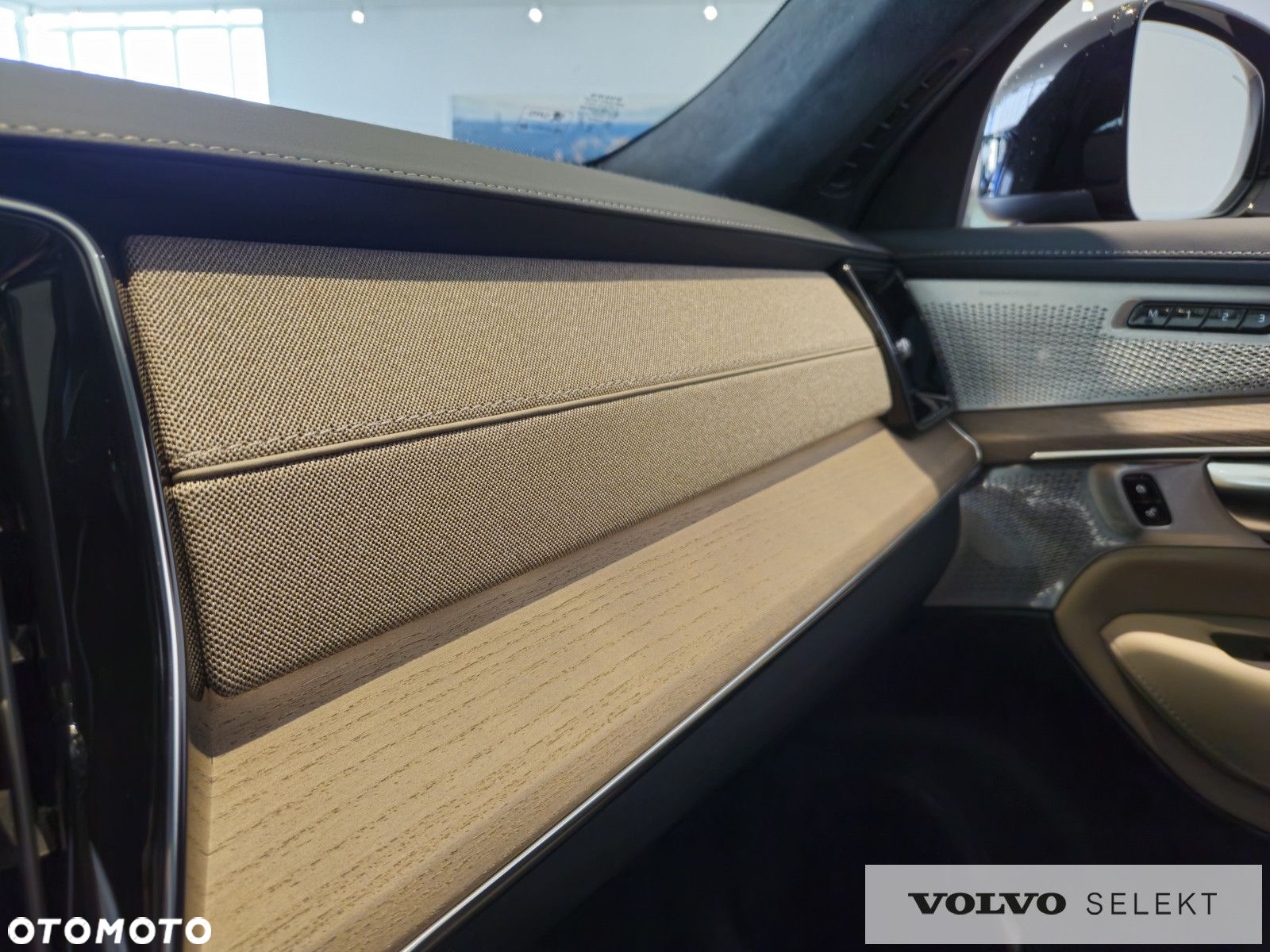 Volvo XC 90 - 21