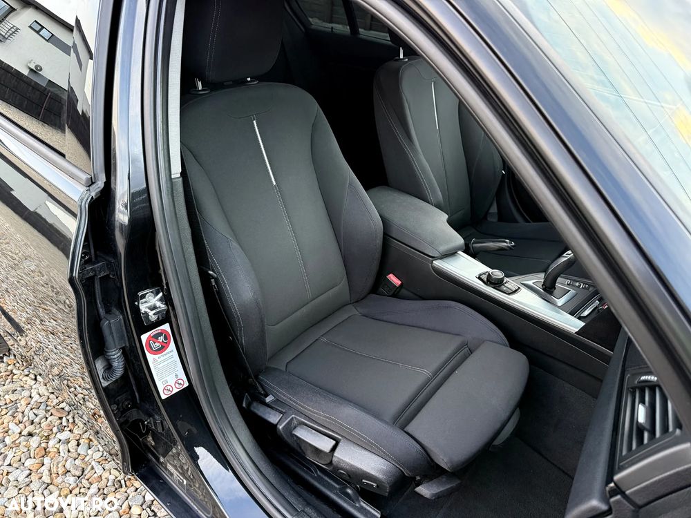 BMW Seria 3 320d Aut. Sport Line - 9