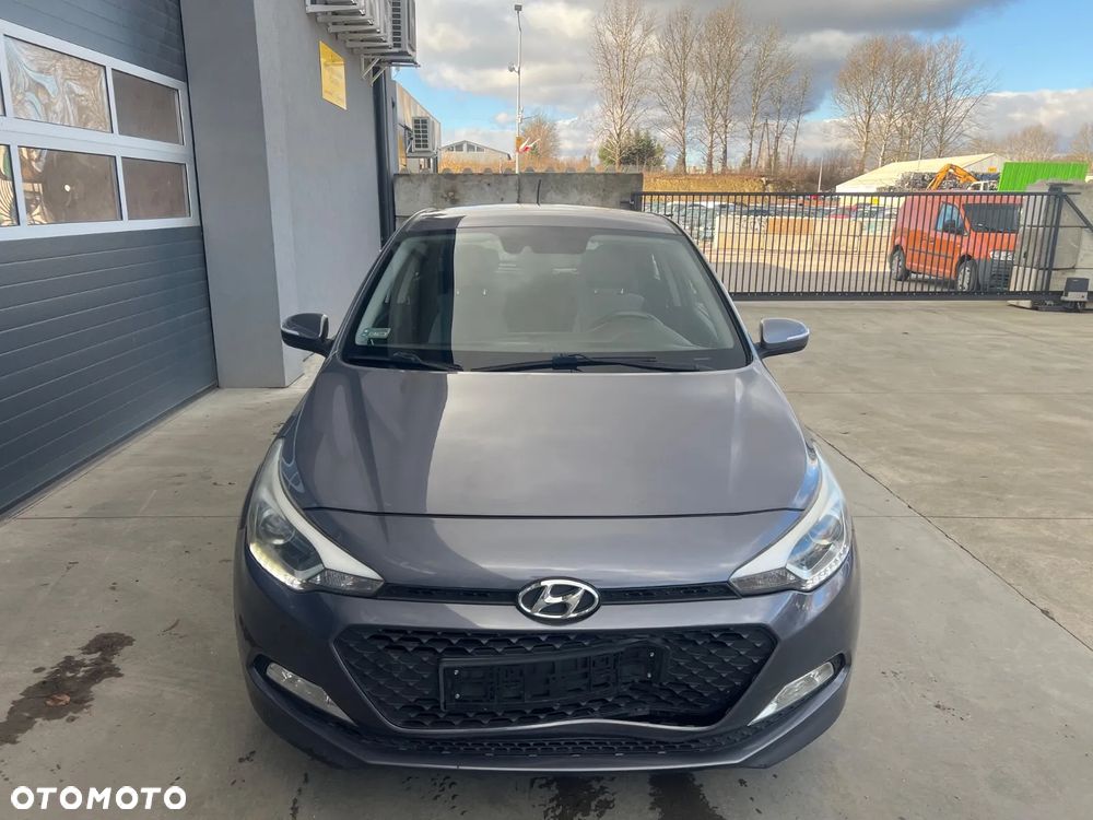 Hyundai i20 1.2 Comfort - 8