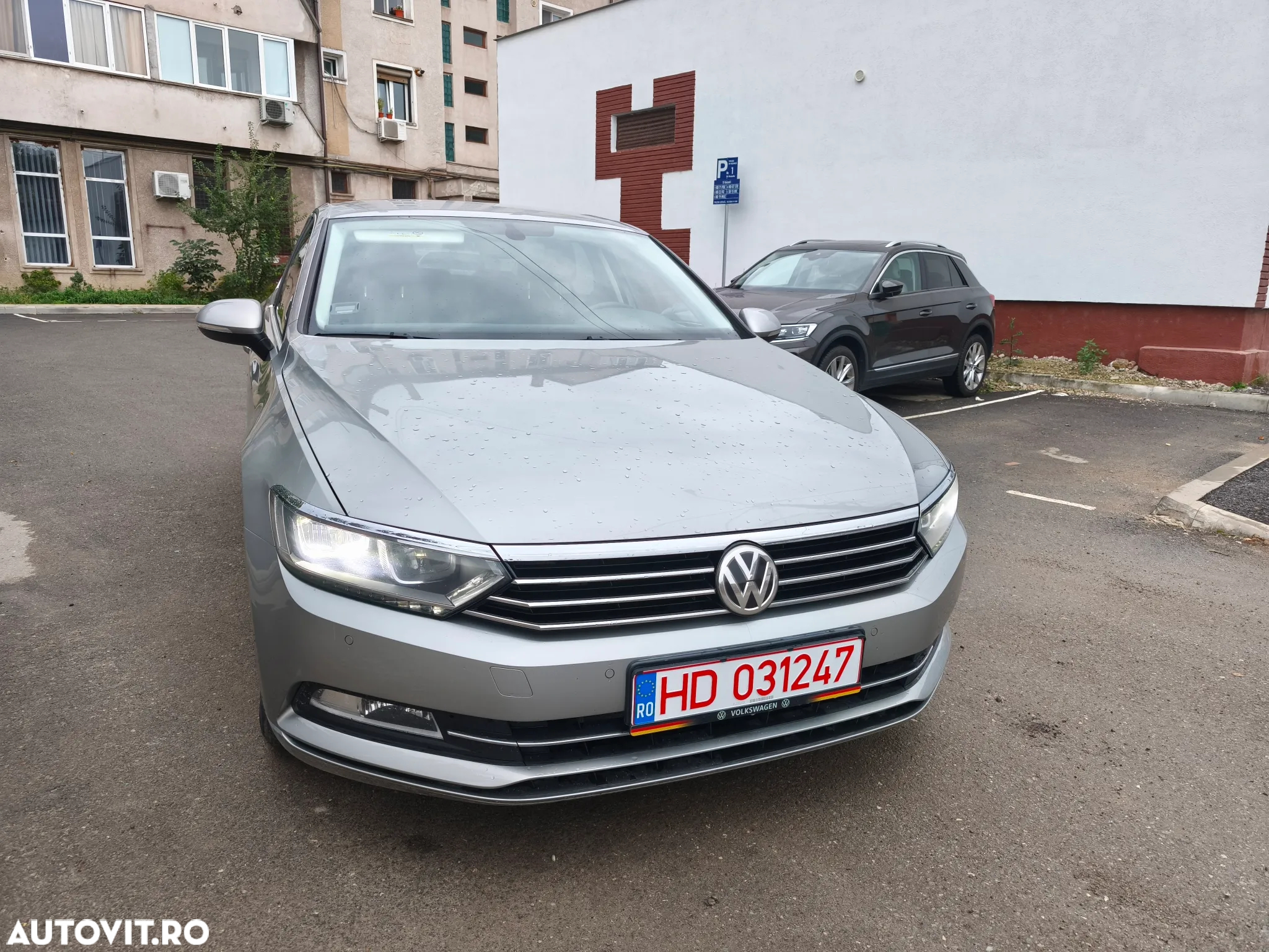 Volkswagen Passat Variant 2.0 TDI DSG (BlueMotion Technology) Highline - 2