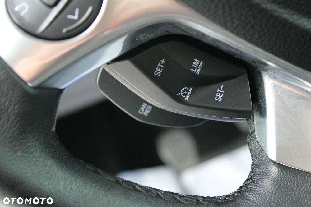 Ford Tourneo Connect - 23