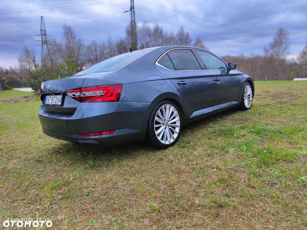 Skoda Superb 2.0 TDI L&K - 5