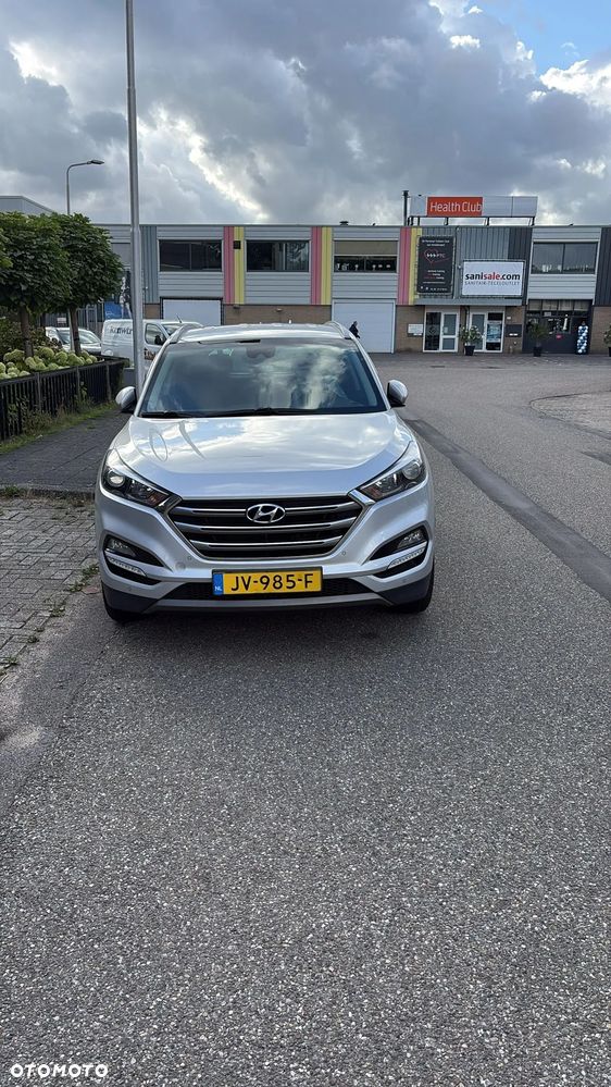 Hyundai Tucson 1.6 GDi 2WD Trend - 2