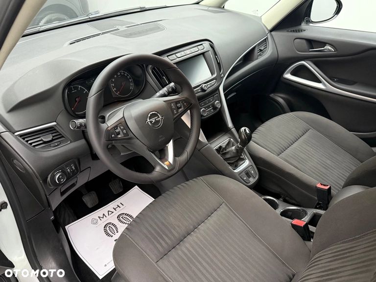 Opel Zafira 1.4 Turbo Active - 24