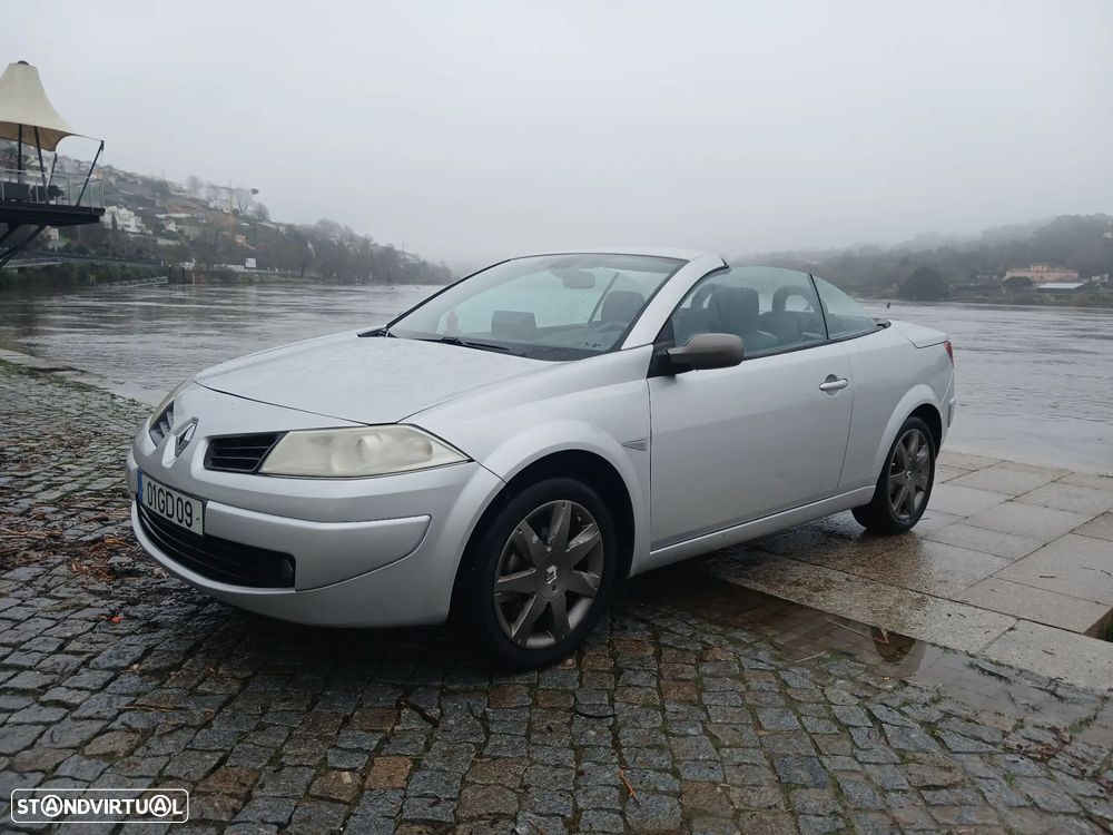 Renault Mégane CC 1.5 dCi Extreme - 27