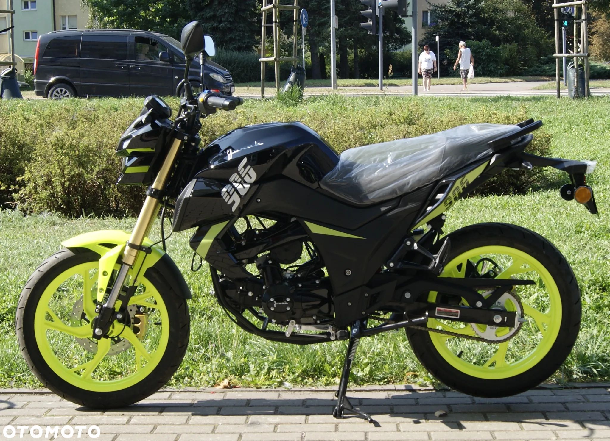 Junak 906 - 1