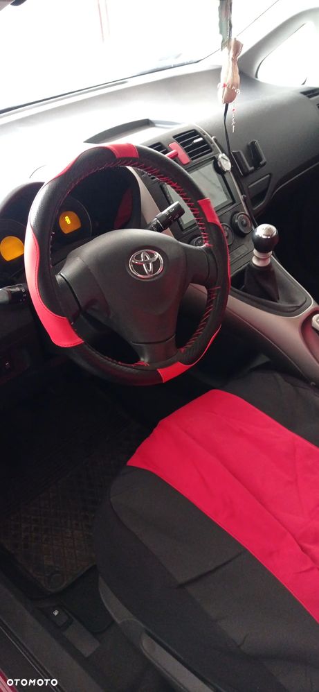 Toyota Auris - 3