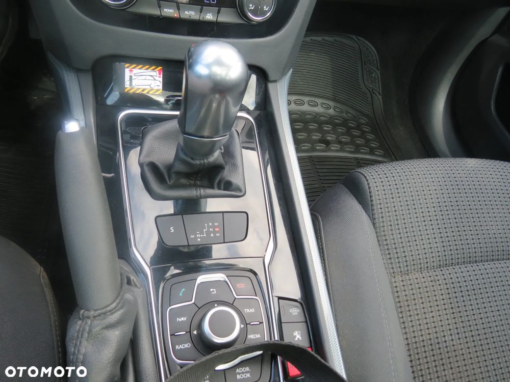 Peugeot 3008 e-HDi 115 ETG6 Stop&Start Active - 18