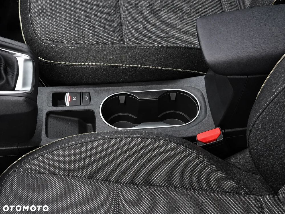 Renault Captur - 28