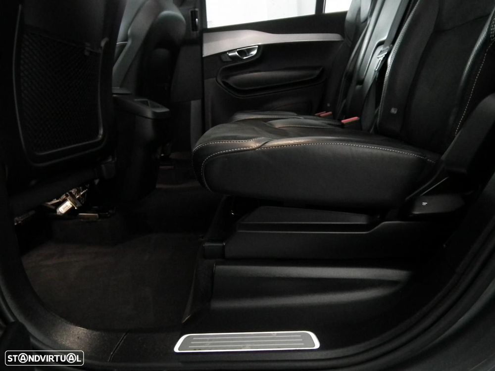 Volvo XC 90 2.0 D4 R-Design - 14