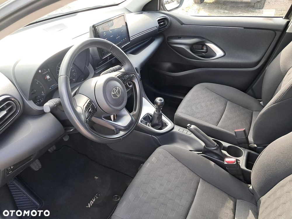 Toyota Yaris 1.5 Comfort - 10