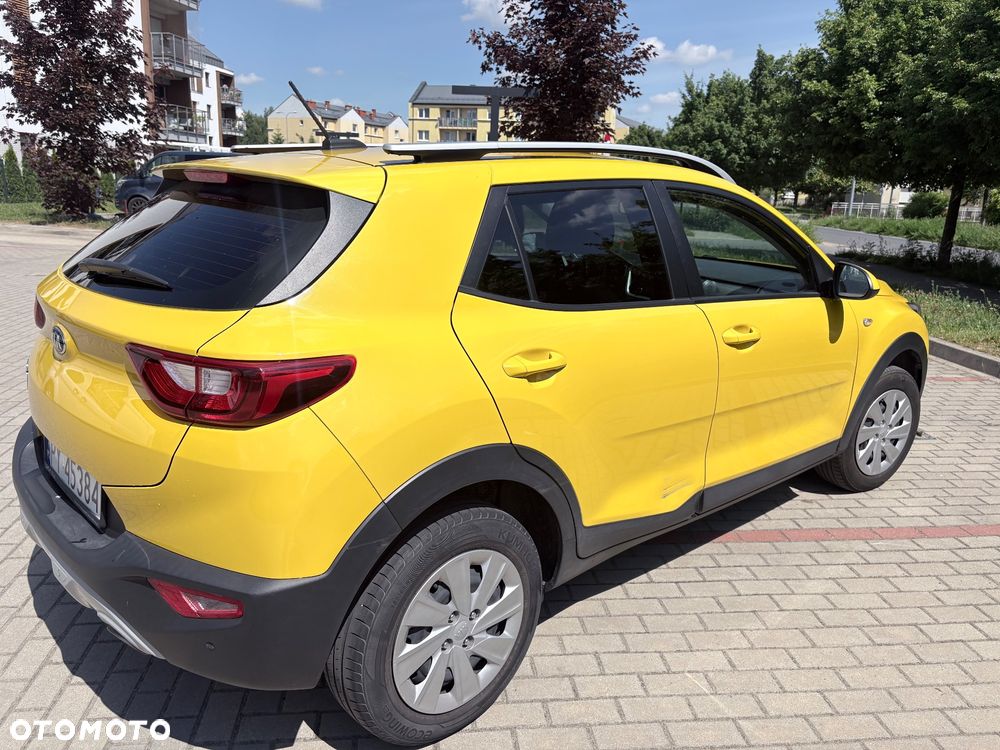 Kia Stonic 1.2 L - 10