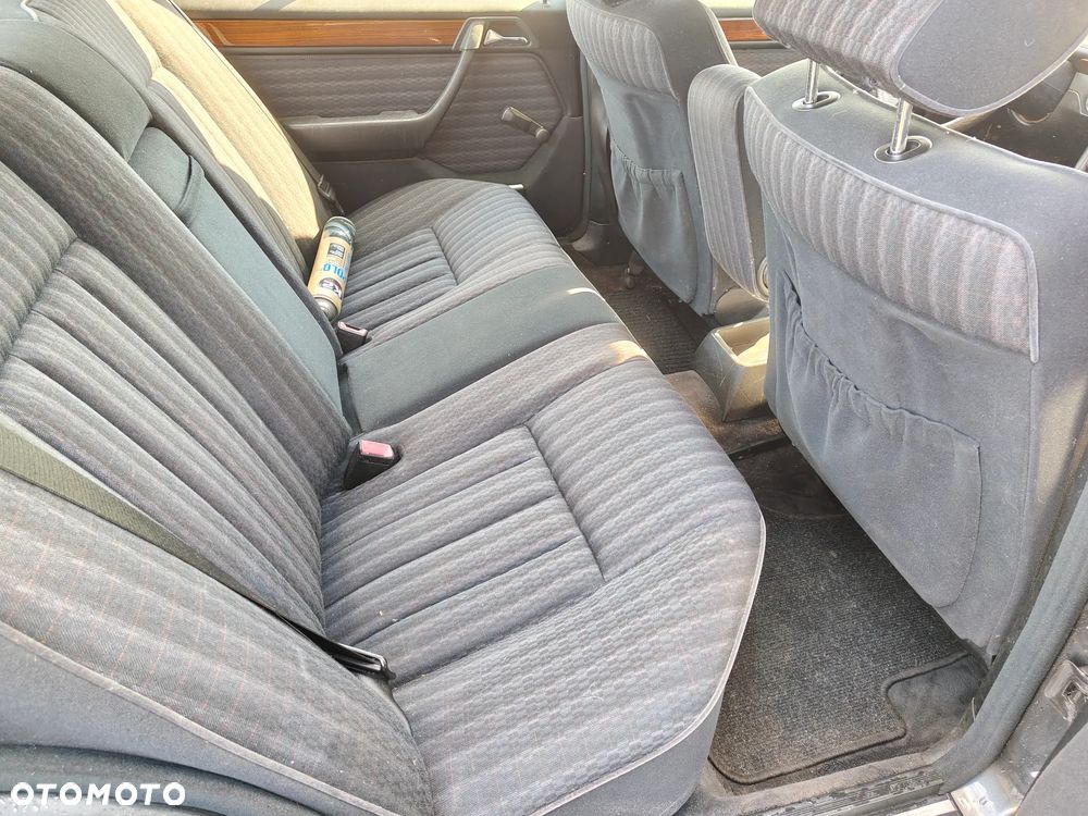Mercedes-Benz W124 (1984-1993) - 7
