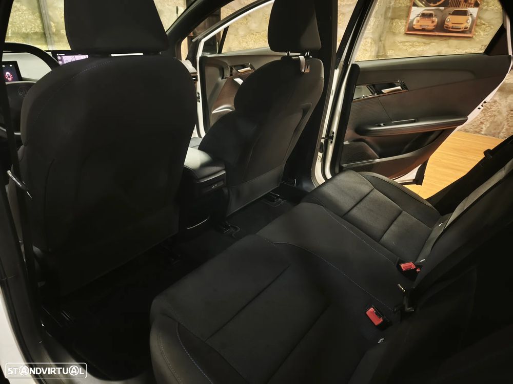 MG MG4 51 kWh Standard - 10