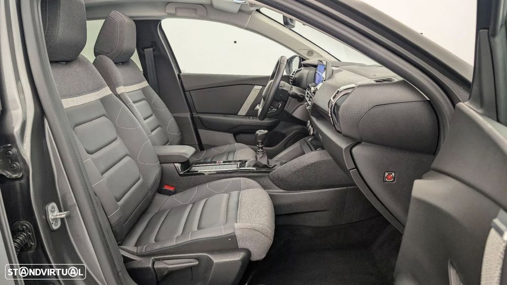 Citroën C4 1.2 PureTech Shine - 9