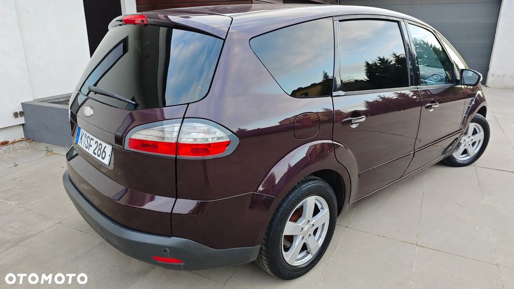 Ford S-Max 2.0 Titanium - 25