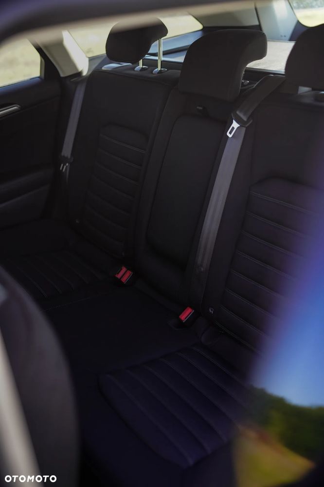 Ford Mondeo 2.0 TDCi Start-Stopp Business Edition - 28