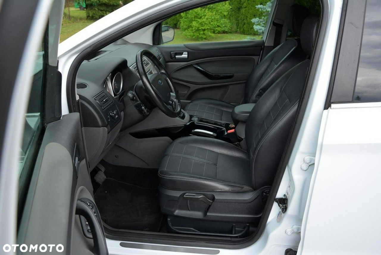 Ford Kuga 2.0 TDCi 4WD Titanium - 21