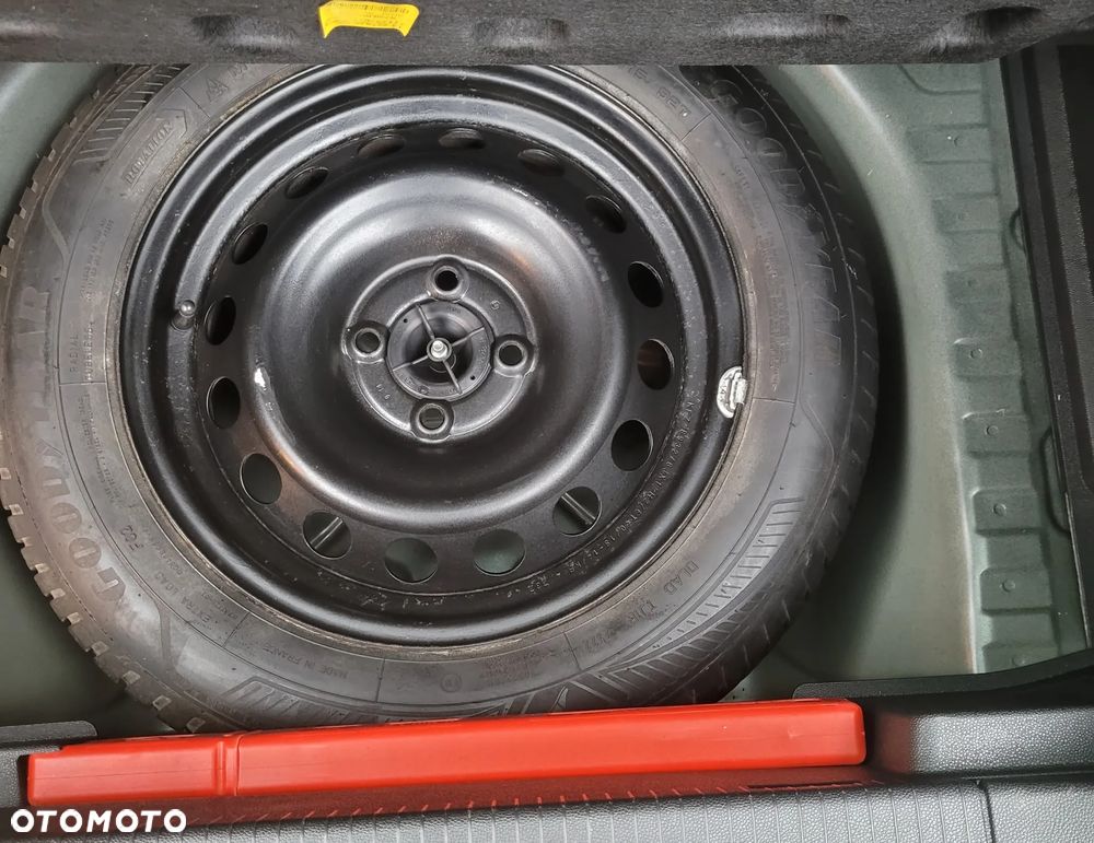 Opel Corsa 1.4 120 Jahre - 16