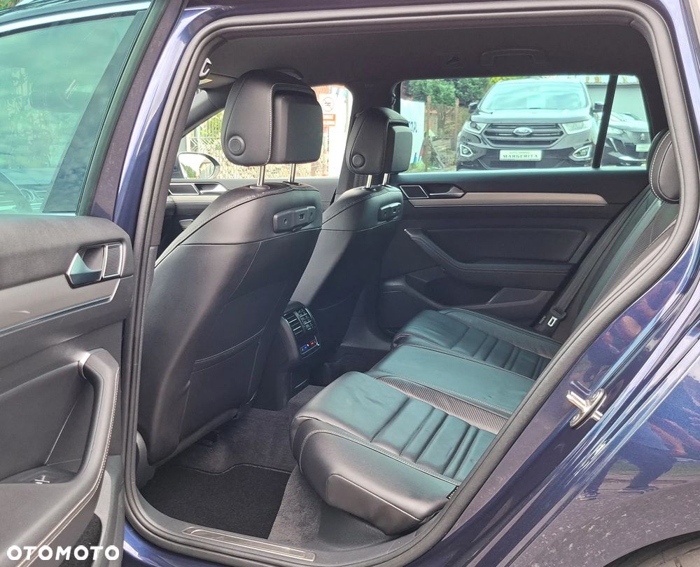 Volkswagen Passat Variant - 20