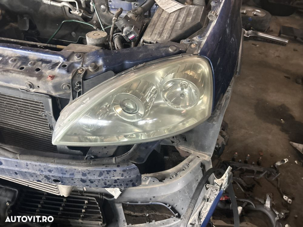 Far  opel corsa c