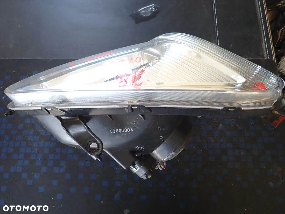 TOYOTA RAV 4 ROK 2001-2005 LAMPA PRZÓD PRZEDNIA PRAWA - 4