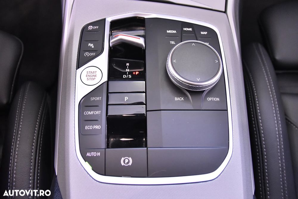 BMW Seria 3 318i Touring Aut. - 17