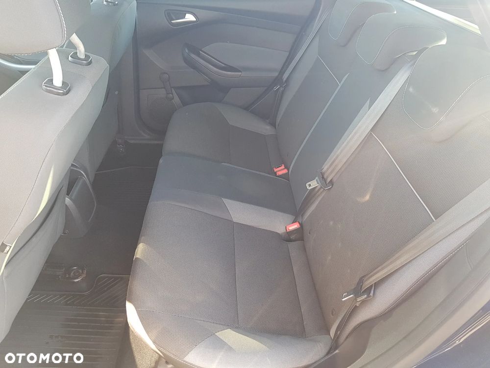 Ford Focus - 16