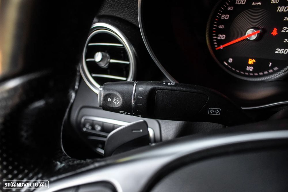 Mercedes-Benz GLC 250 d 4Matic 9G-TRONIC AMG Line - 17