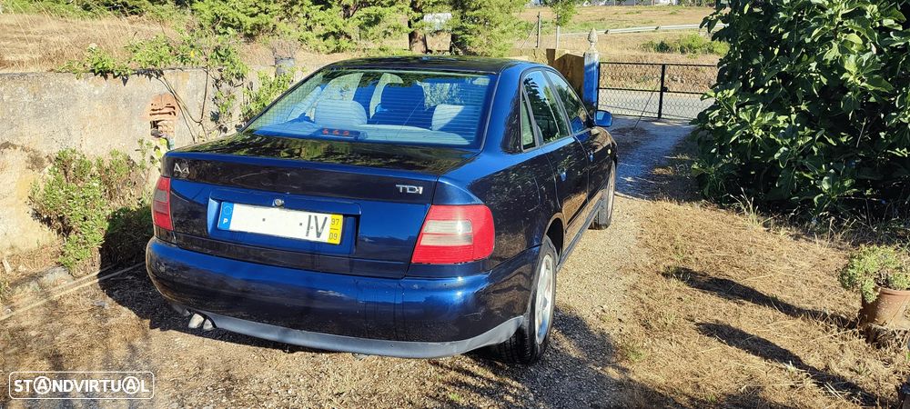 Audi A4 1.9 TDI Sport - 2