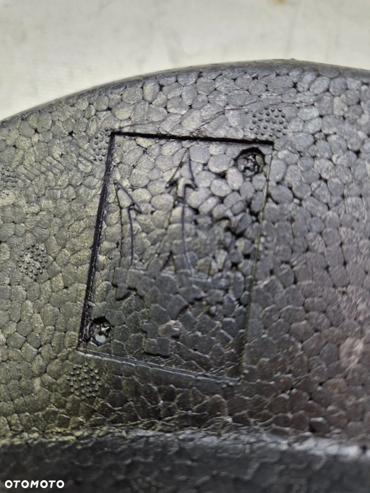 Lewarek styropian Maserati Levante - 4