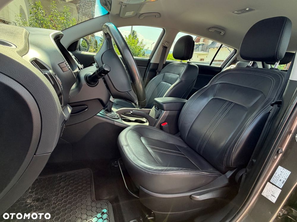 Kia Sportage - 10
