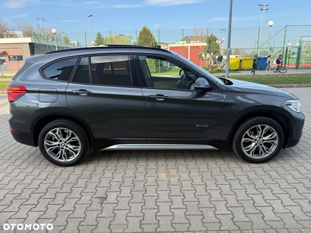 BMW X1 sDrive18i - 4