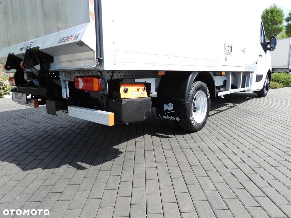 Renault MASTER KONTENER WINDA 8 PALET TEMPOMAT NAWIGACJA LEDY BLIŹNIACZE KOŁA KLIMATYZACJA  145KM - 25