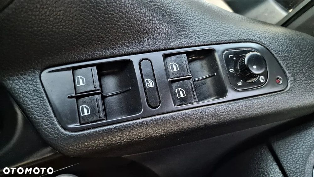 Volkswagen Tiguan 2.0 TDI Perfectline - 16