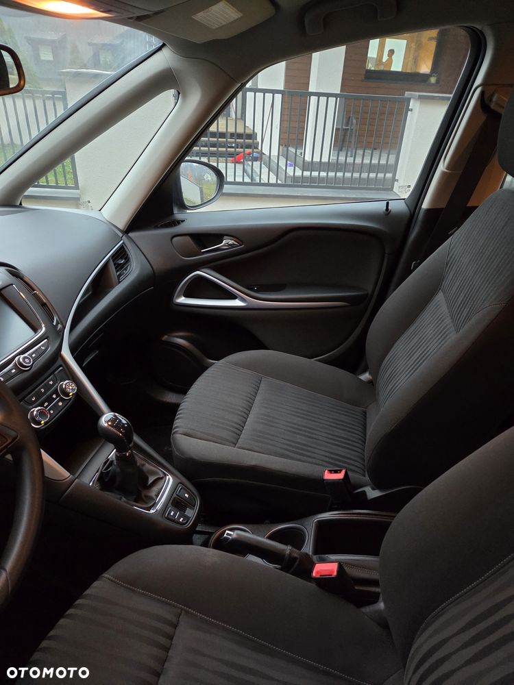 Opel Zafira 1.4 Turbo (ecoFLEX) Start/Stop Business Edition - 8