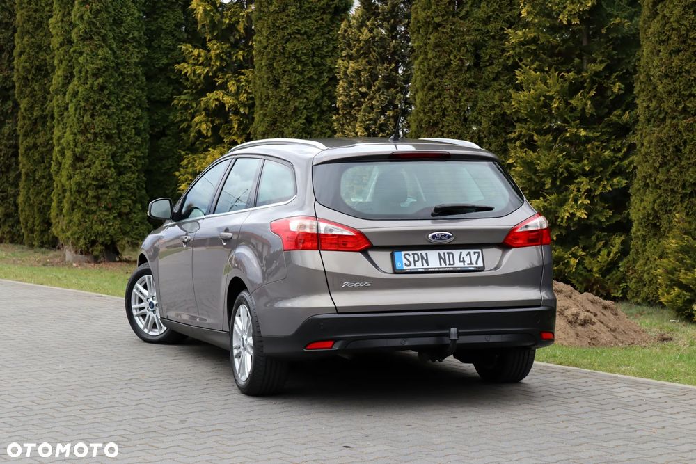 Ford Focus SW 1.6 TDCi DPF S&S Titanium - 5