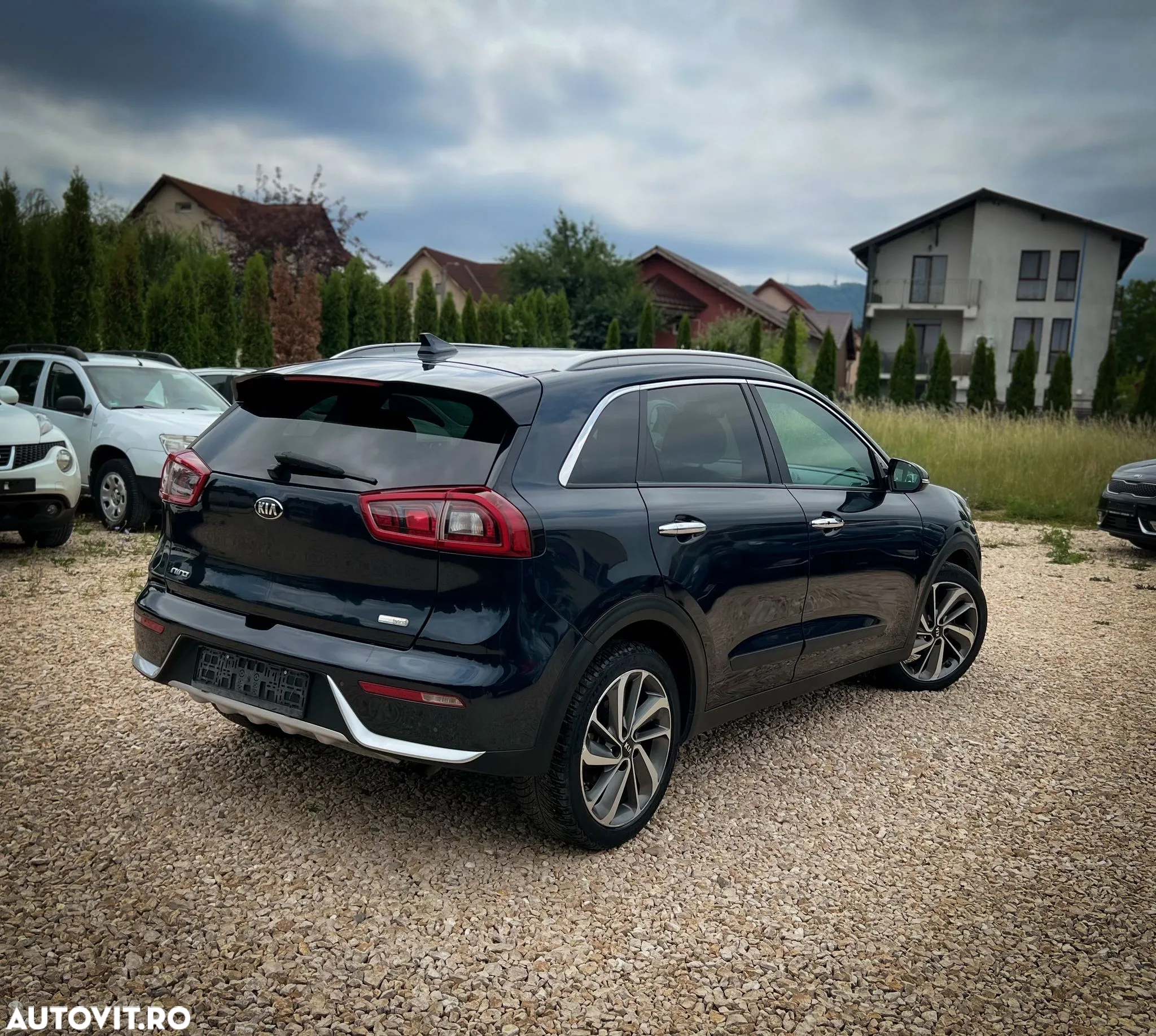 Kia Niro 1.6 GDI 2WD Aut. Edition 7 - 6