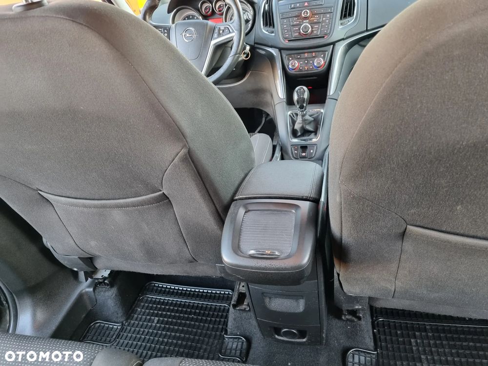 Opel Zafira Tourer 1.4 Turbo Innovation - 18