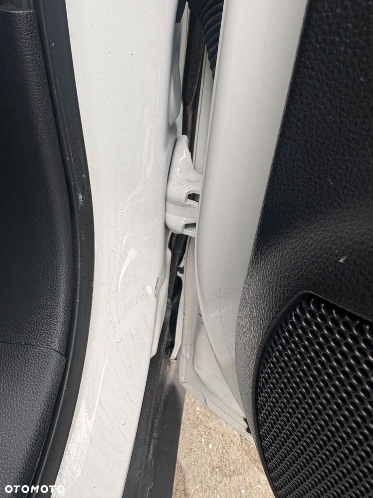 Toyota Aygo X Business Edition - 13