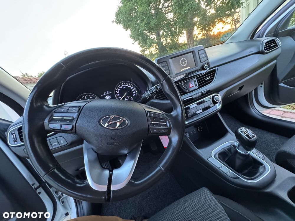 Hyundai i30 - 16