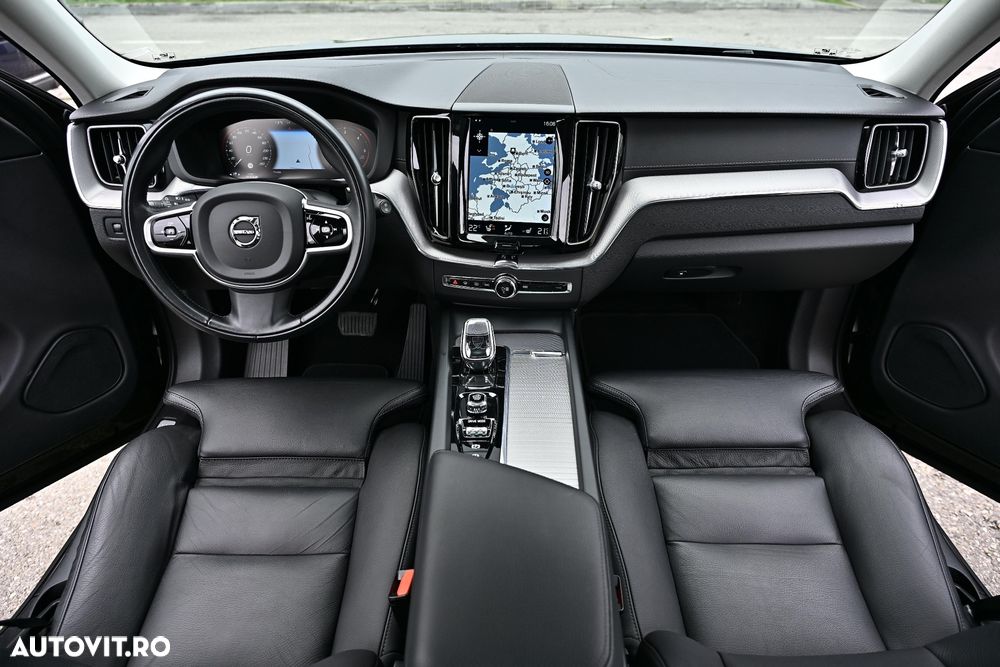 Volvo XC 60 B4 MHEV AT8 AWD Inscription - 20