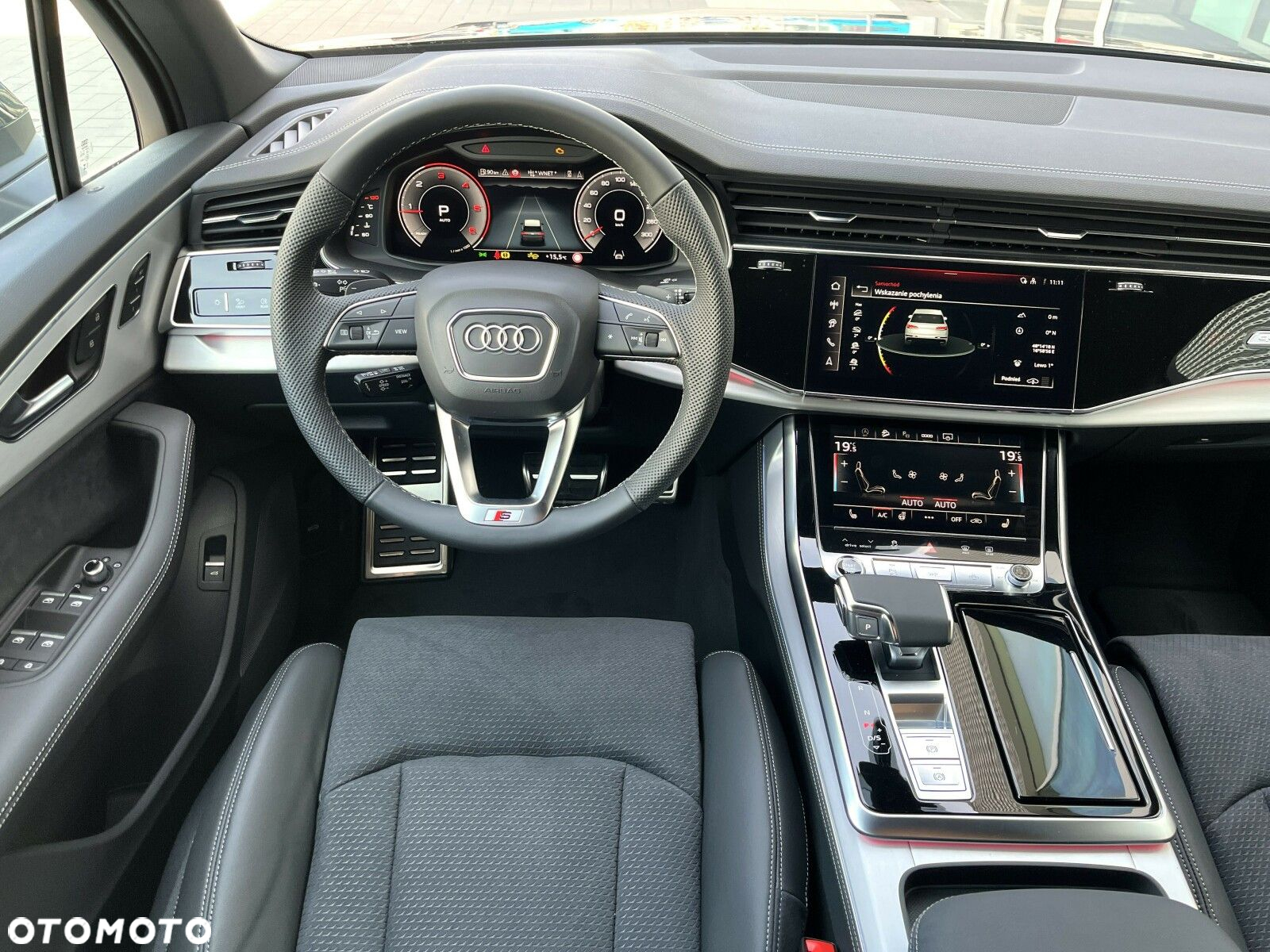 Audi Q7 - 12