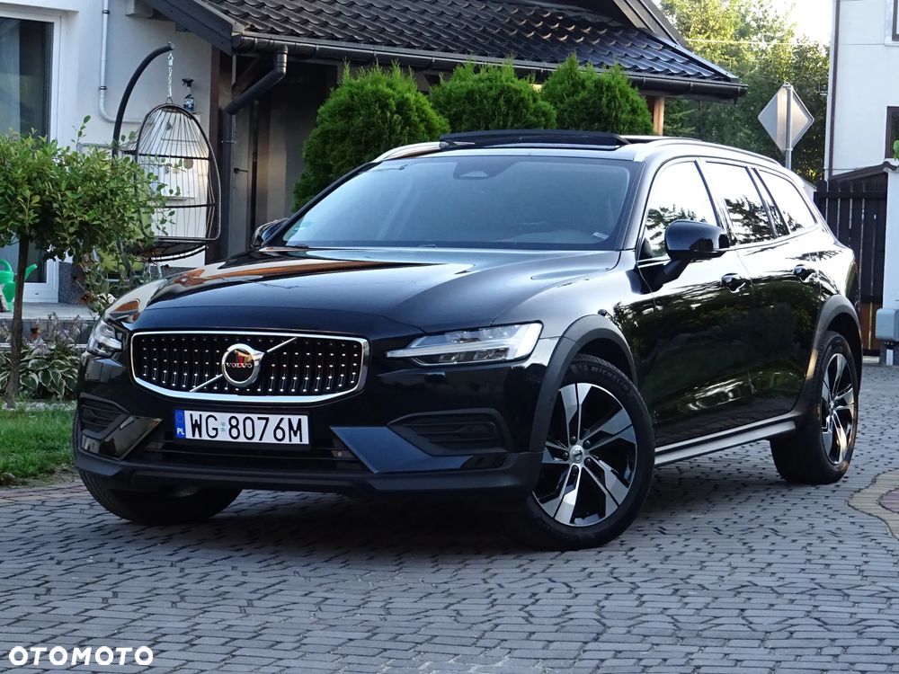 Volvo V60 Cross Country B4 D AWD Plus - 4